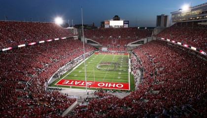 开云体育登录-德罗赞一剑封喉！马刺巅峰对决险胜步行者，关键先生诞生记