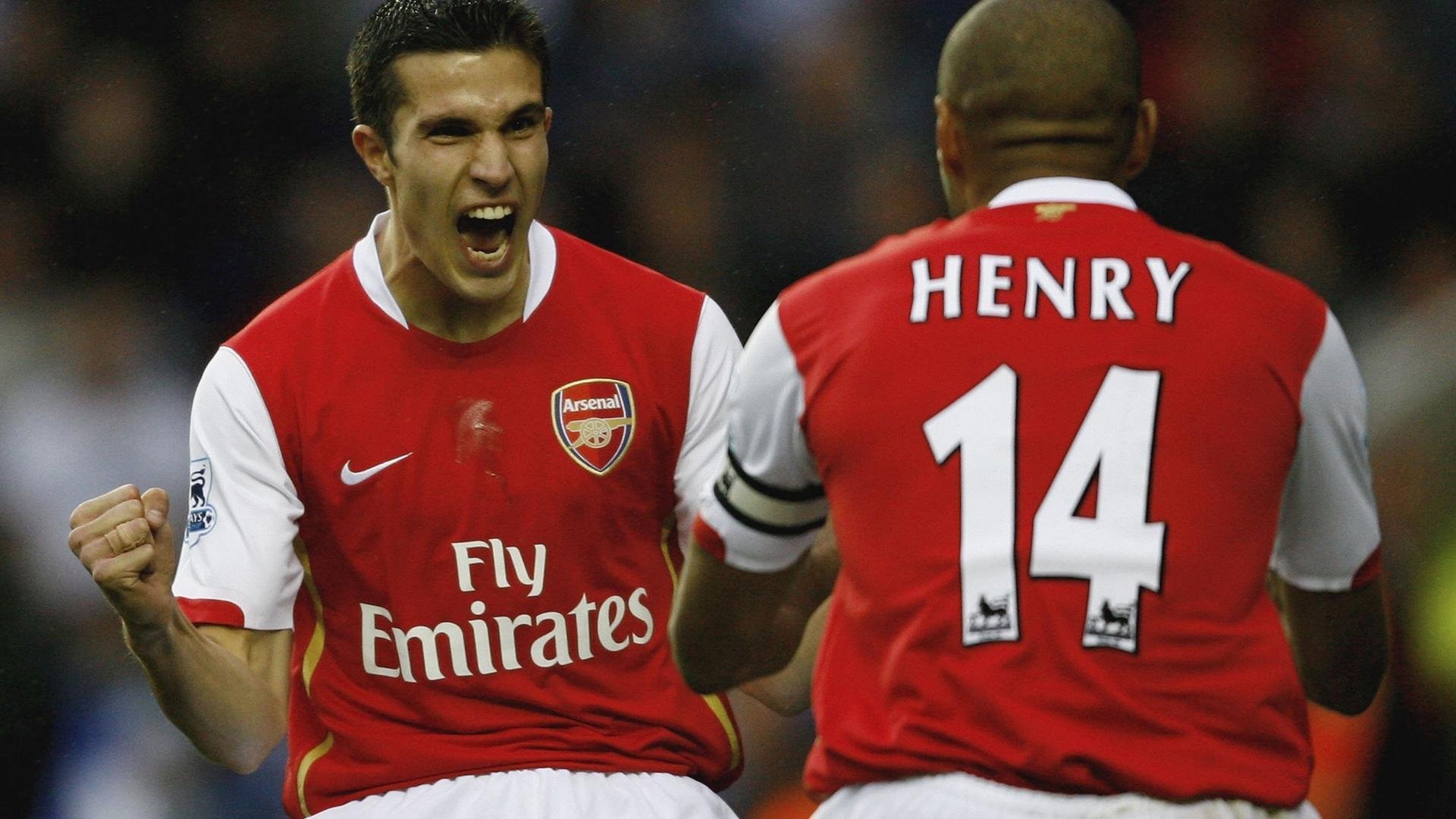 湖人一波带走雷霆，布伦森在F1街道赛接管比赛，竞技场上的接管时刻如何重塑胜负天平