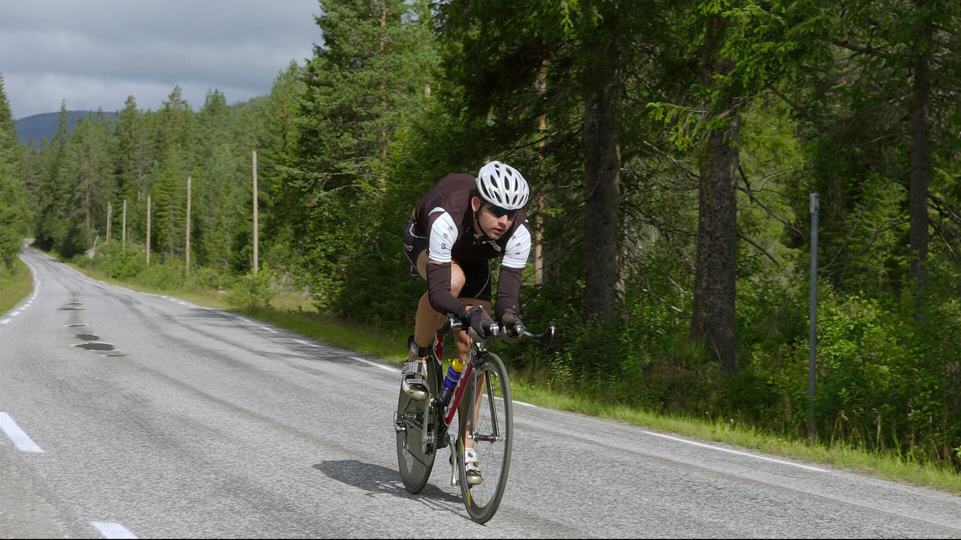 马丁内利，当希腊众神隐退，凡人扛起奥林匹斯山